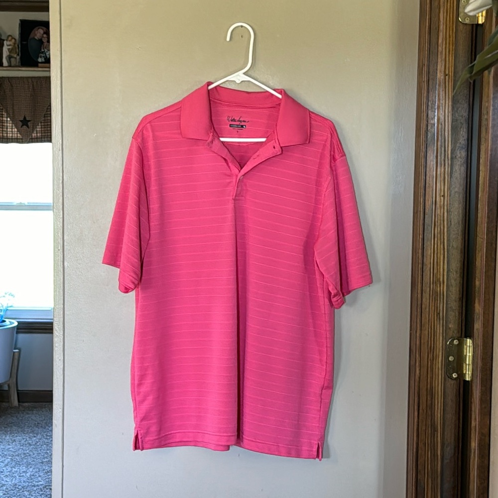 Walter Hagen Men’s hydro-dry pink golf shirt/polo. Size Large